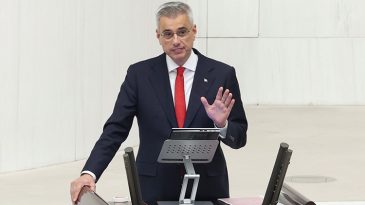 Bakan Memişoğlu 2025'de yurt dışına giden hekim sayısını a&ccedil;ıkladı