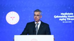 Bakan Memişoğlu: Sağlıkta dijital d&ouml;n&uuml;ş&uuml;m&uuml; milli teknolojiyle g&uuml;&ccedil;lendirdik!