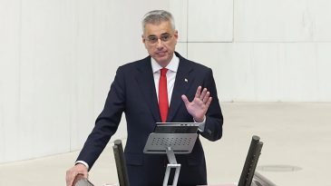 Bakan Memişoğlu TBMM'de Duyurdu: T&uuml;rkiye, K&uuml;lt&uuml;rel Turizmde &Ouml;nde Gelen Destinasyonlar Arasında