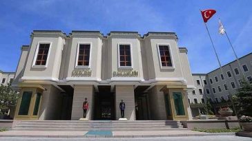 Bakanlıktan 'koruma' g&ouml;r&uuml;nt&uuml;lerine ilişkin a&ccedil;ıklama: 2 m&uuml;fettiş g&ouml;revlendirildi