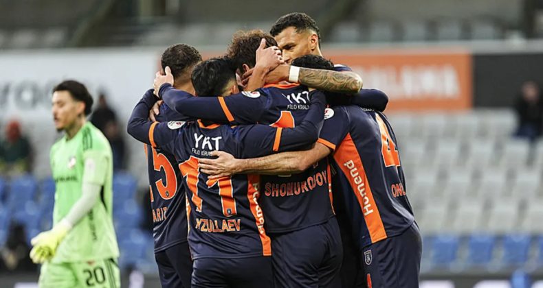 Başakşehir'den Bu Sezon İkinci Kez &Uuml;st &Uuml;ste Galibiyet!