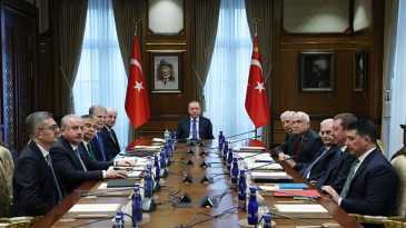 Başkan Erdoğan'ın Y&ouml;netiminde Y&uuml;ksek İstişare Kurulu (YİK) Toplantısı Ger&ccedil;ekleşti