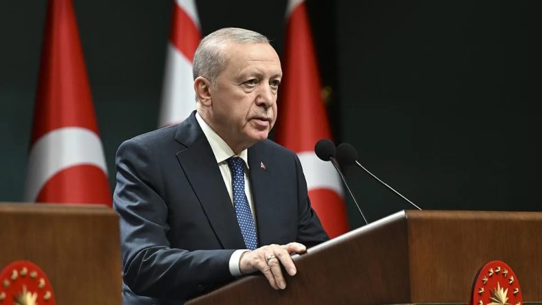 Başkan Erdoğan'dan Şehit Ailesine Taziye Telefonu