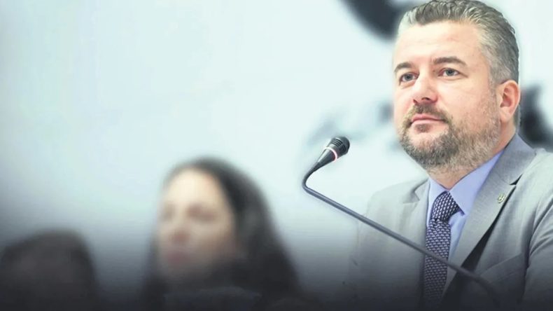 Başkan Sefada, İşçiler Cefada