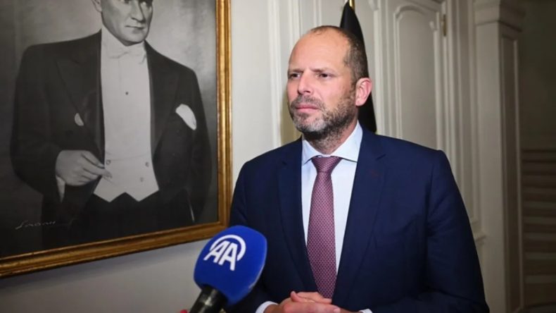 Bel&ccedil;ika Savunma Bakanlığı: "T&uuml;rkiye'nin İ&ccedil;inde Olmadığı G&uuml;venlik Senaryosu Ger&ccedil;ek&ccedil;i Değil"