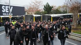 Beşiktaş Taraftarları Kadık&ouml;y'e Gitti!