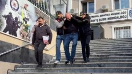 Beşiktaş'ta 14 Yıl &Ouml;nce İşlenen Cinayetin Ş&uuml;phelisi Yakalandı: Tanınmamak İ&ccedil;in Cerrahi Maske Takıyormuş!