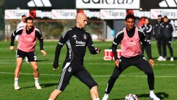 Beşiktaş'ta Trabzonspor Ma&ccedil;ı Hazırlıkları S&uuml;r&uuml;yor