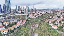 Beşiktaş&rsquo;ta G&ouml;kdelenler B&ouml;lgesi Moloz &Ccedil;&ouml;pl&uuml;ğ&uuml;ne D&ouml;n&uuml;şt&uuml;