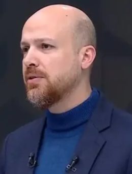 Bilal Erdoğan VAV TV'de Gen&ccedil;lerle Buluştu: "İslam'ın Sancaktarı Milletin Torunlarıyız&hellip;&rdquo;