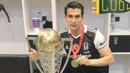 Bir par&ccedil;a nezaket yoktu