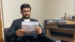 Bir&ccedil;ok kişi aynısını yapıyor! &Ccedil;ocukluk arkadaşına &uuml;z&uuml;l&uuml;p yardım etti; ifadeye &ccedil;ağrılınca hayatının şokunu yaşadı!