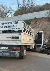 Birecik&rsquo;te kamyonet ile motosiklet &ccedil;arpıştı: 1 &ouml;l&uuml;