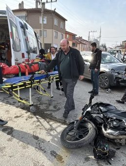Bolu'da Ciple Kafa Kafaya &Ccedil;arpışma: Motosiklet S&uuml;r&uuml;c&uuml;s&uuml; Yaralandı!