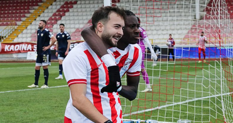 Boluspor, Erzurumspor'u 2-0 Yenerek G&uuml;ld&uuml;!