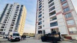 Boş dairede, &ccedil;&ouml;p poşetinde kadın cesedi bulundu