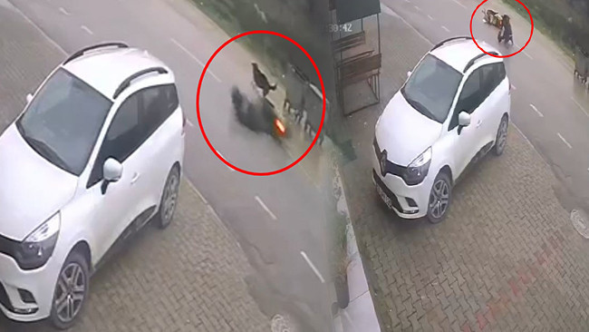 Bursa'da K&ouml;pek Saldırısına Uğrayan Motokurye Kaza Ge&ccedil;irdi!
