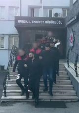 Bursa&rsquo;da Restoranda Skandal: &lsquo;Servis A&ccedil;madınız&rsquo; Tartışması Silahlı &Ccedil;atışmaya D&ouml;n&uuml;şt&uuml;!