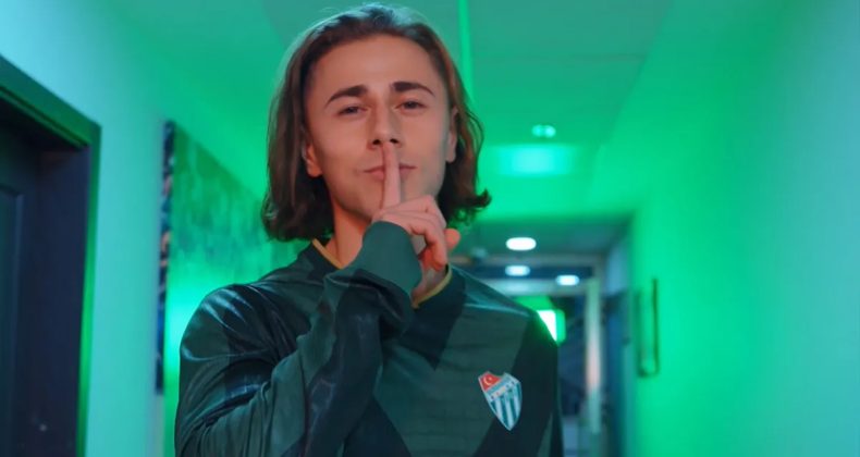 Bursaspor, Ey&uuml;p Akcan ile Anlaşma Sağladı!