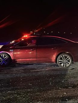 &Ccedil;anakkale'de 2 Otomobil &Ccedil;arpıştı: 5 &Ouml;l&uuml;, 1 Yaralı