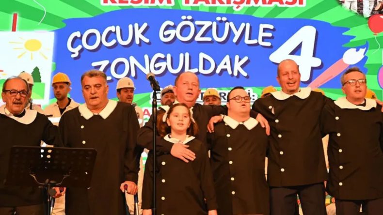 Çocuk Gözüyle Zonguldak'ta Minik Yetenekler Sahneye Çıktı! Ödüller Sahiplerini Buldu