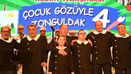 &Ccedil;ocuk G&ouml;z&uuml;yle Zonguldak'ta Minik Yetenekler Sahneye &Ccedil;ıktı! &Ouml;d&uuml;ller Sahiplerini Buldu