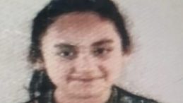 &Ccedil;ocukların T&uuml;fekle Oyunları Felaketle Sona Erdi! İranlı Kız Arkadaşını &Ouml;ld&uuml;rd&uuml;