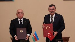 Cevdet Yılmaz: "T&uuml;rkiye ekonomisinin 1,5 trilyon doları aşmasını bekliyoruz"