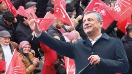 CHP Genel Başkanı &Ouml;zg&uuml;r &Ouml;zel Kayseri'den Mesaj Verdi: Kale Siyaseti D&ouml;nemi Sona Ermiştir