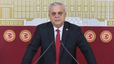 CHP Milletvekili &Ccedil;akır G&ouml;revinden Ayrıldı