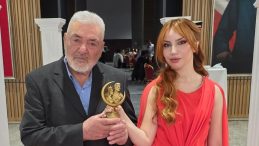 Dede-toruna İyilik &Ouml;d&uuml;l&uuml;