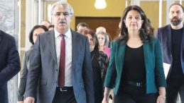 DEM Parti&rsquo;den &Ouml;zel&rsquo;e Stockholm Sendromu Yanıtı