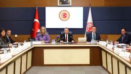 Dışişleri Komisyonu Başkanı Oktay: SDG'nin Suriye ile B&uuml;t&uuml;nleşmesi Kritik &Ouml;neme Sahip