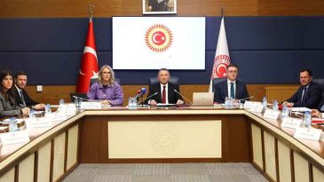 Dışişleri Komisyonu Başkanı Oktay: SDG'nin Suriye ile B&uuml;t&uuml;nleşmesi Kritik &Ouml;neme Sahip