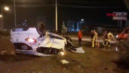 Diyarbakır'da TIR ile otomobil &ccedil;arpıştı: Takla atarak durabildi! 3 yaralı