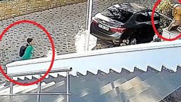 Diyarbakır'daki K&uuml;&ccedil;&uuml;k &Ccedil;ocuğun Atat&uuml;rk B&uuml;st&uuml; G&ouml;r&uuml;nt&uuml;s&uuml; G&uuml;ndem Oldu