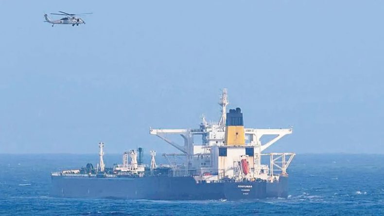 D&uuml;nya Trump&rsquo;a Kilitlendi