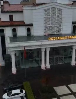 D&uuml;zce'de Silah Ticaretine Darbe: 5 Tutuklama