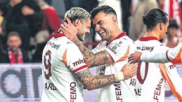 Efsaneyi Ge&ccedil;ip Rekor Kıracak