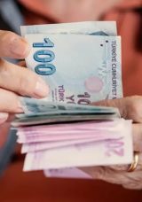 Emekli Maaşında Promosyon 2026 &Ouml;ncesi Tavan Değişti! İşte En Y&uuml;ksek Promosyon Sunan Bankalar