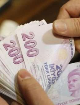 EMEKLİ ZAMMI İ&Ccedil;İN 3'L&Uuml; ZAM SENARYOSU! 2026 Ocak SSK, Bağ-Kur en d&uuml;ş&uuml;k emekli maaşı ne kadar olacak?