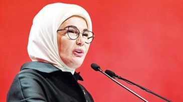 Emine Erdoğan: İnsan Hakkı Onursal Haktir