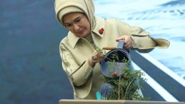 Emine Erdoğan, TOGEM-DER'in Artsın Eksilmesin D&ouml;n&uuml;ş&uuml;m Pazarının a&ccedil;ılışına katıldı