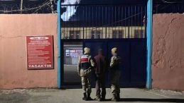 Erzurum'da FET&Ouml; Operasyonu! 18 Zanlı G&ouml;zaltına Alındı