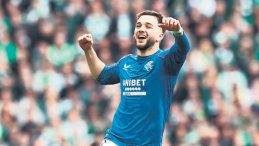 Eski Aşklar Yeniden G&uuml;ndemde