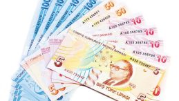 Esnaf ve Sanatk&acirc;ra 11 Ayda 155 Milyar Lira Kredi