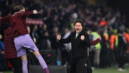 Fatih Tekke&rsquo;nin Beşiktaş Ma&ccedil;ındaki Duygusal Konuşması G&uuml;ndemde!