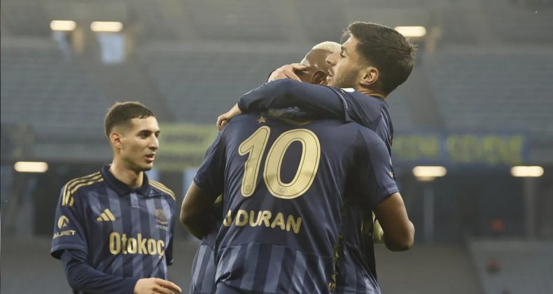 Fenerbah&ccedil;e'de Jhon Duran'dan S&uuml;per Lig'de 3. gol!