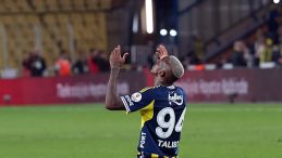 Fenerbah&ccedil;e'nin İlk Yarıda En &Ccedil;ok Gol Atan Oyuncusu Anderson Talisca