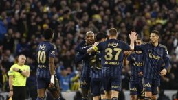 Fenerbah&ccedil;e&rsquo;den S&uuml;per Lig&rsquo;de 20 Yıl Sonra Bir İlk!